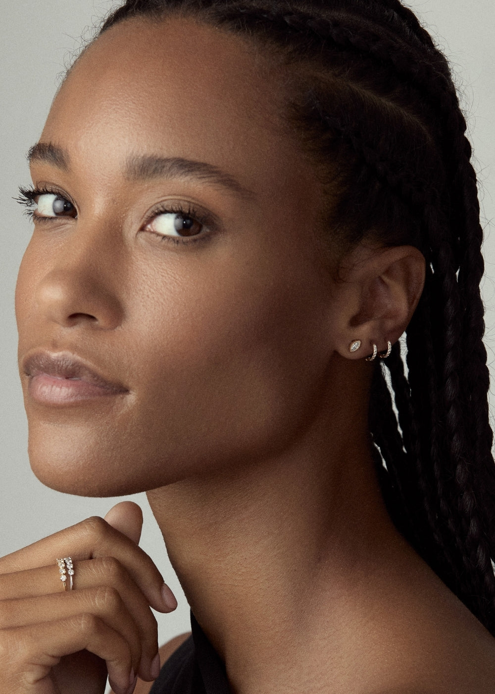 Single Jasmine Mini Lab-Grown Diamond Huggie Hoop Earring