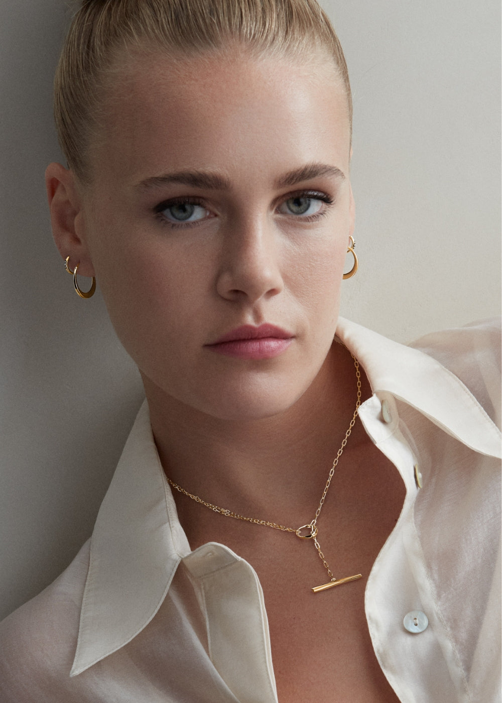 Thalassa Medium T-Bar Lariat Necklace
