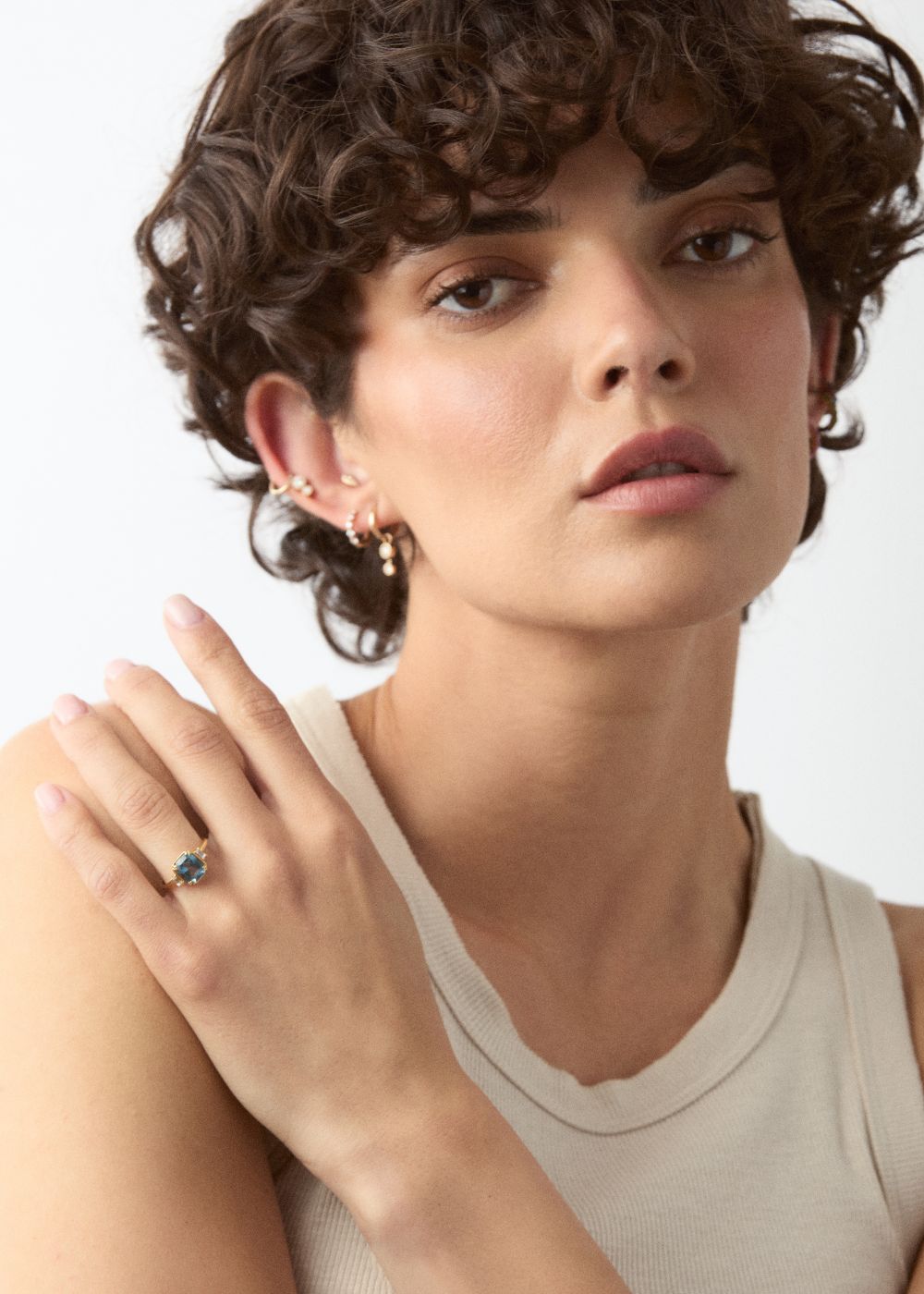 Mini Mae West Montana Sapphire & Diamond Ring