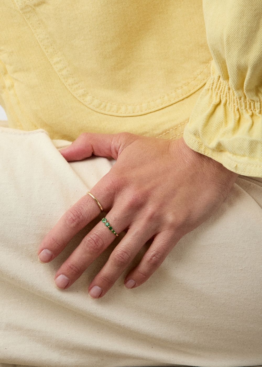 Shuga Tsavorite Graduated Ring
