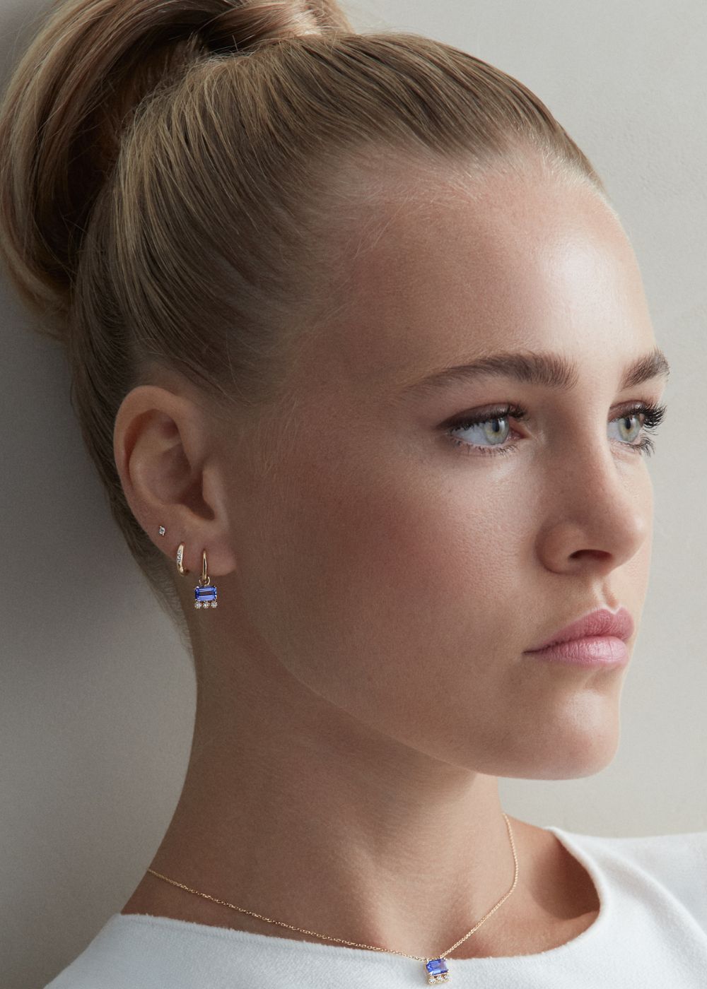 Signature Three Stone Lab-Grown Diamond Mini Huggie Hoops