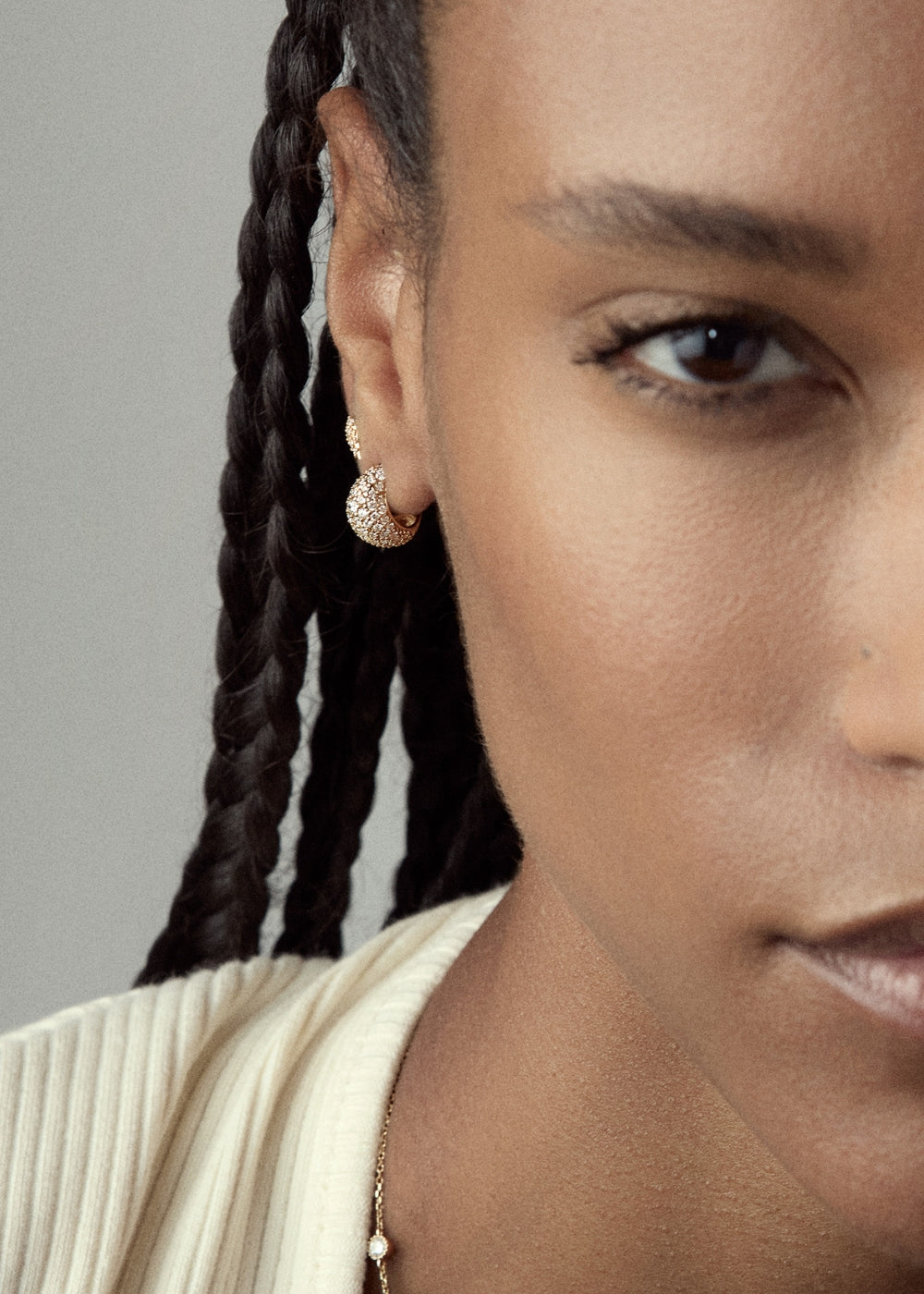 Signature Mini Scoop Pavé Lab-Grown Diamond Hoop Earrings