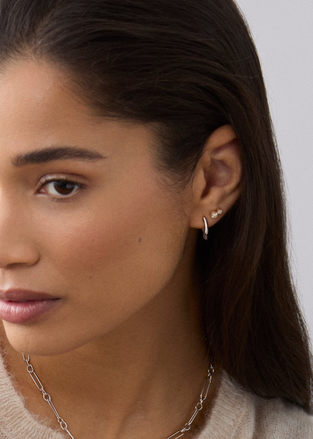 Thalassa Small & Chunky Huggie Hoop Earrings