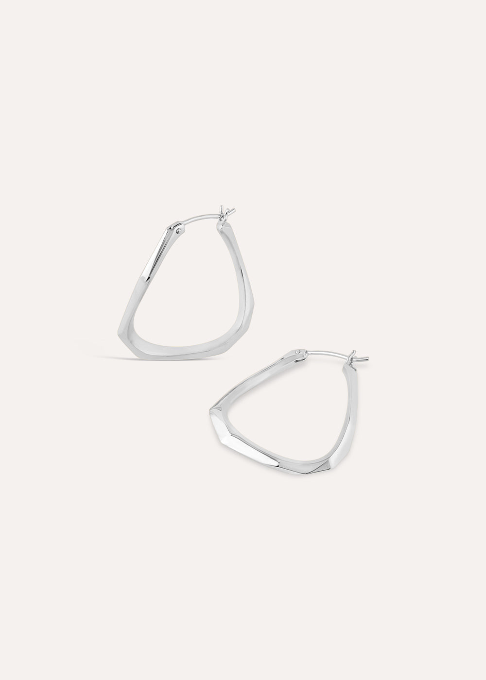 Thalassa Medium Hoop Earrings