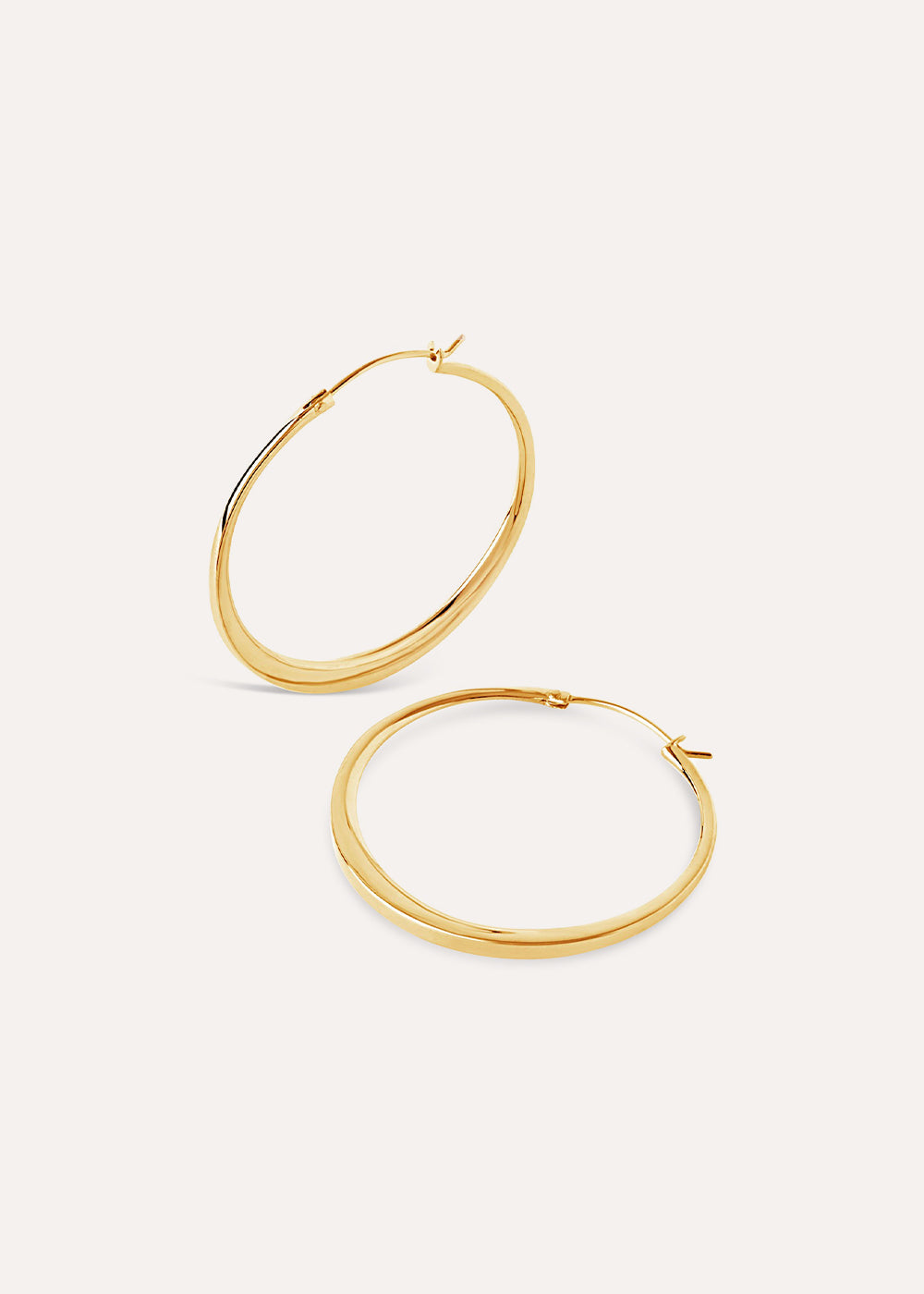 Signature Medium Tapering Click Hoop Earrings