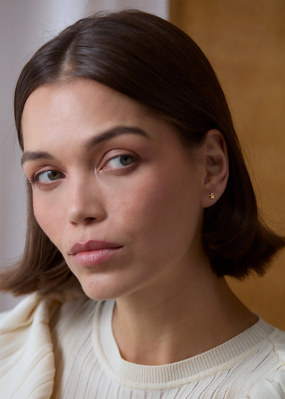 Single Star Mini Stud Earring