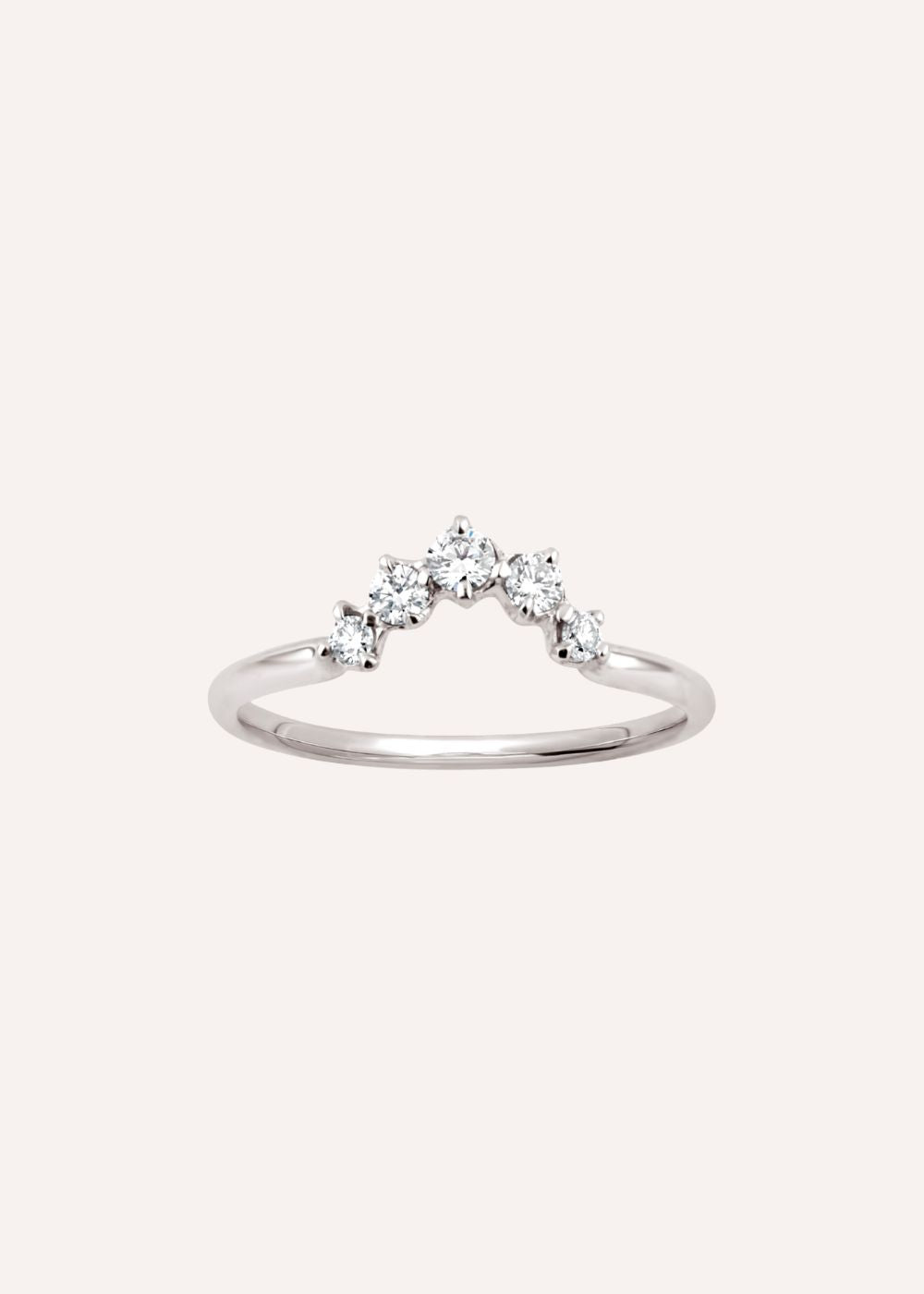 18k white gold crown-shaped ring set with graduated diamonds, front view.