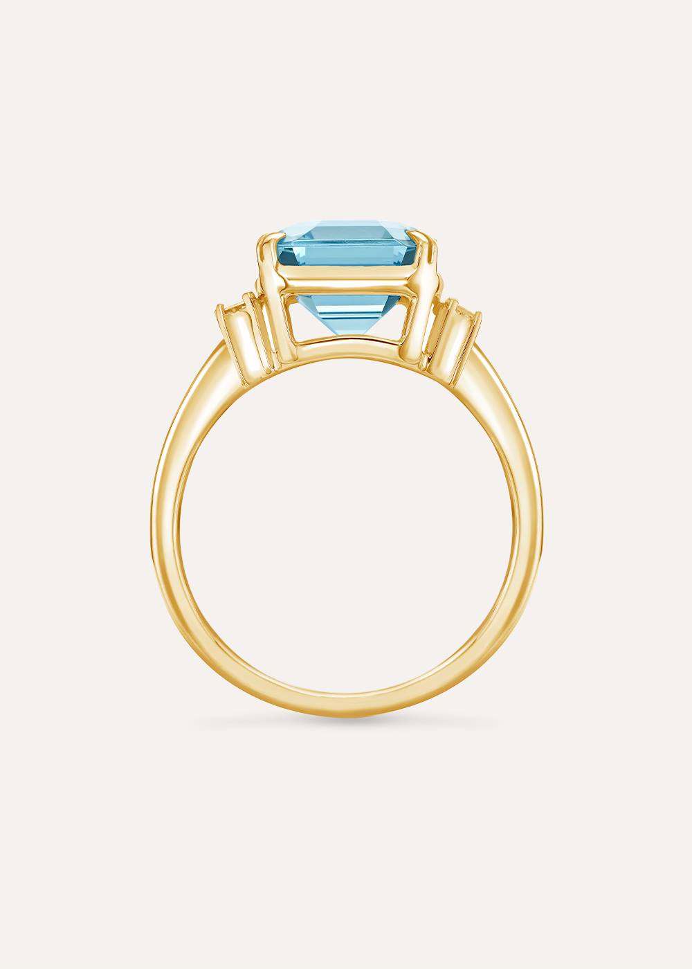 Mae West Aquamarine & Diamond Ring