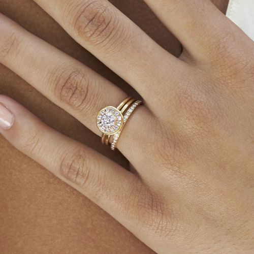 Ava Brilliant & Carre Cut Diamond Ring